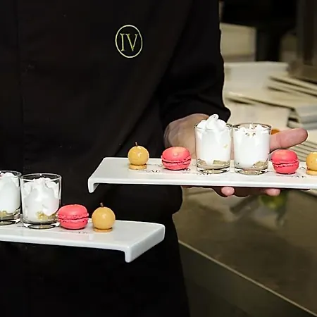 Restaurant Ivan Vautier ホテル カーン