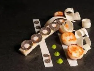 Restaurant Ivan Vautier מלון