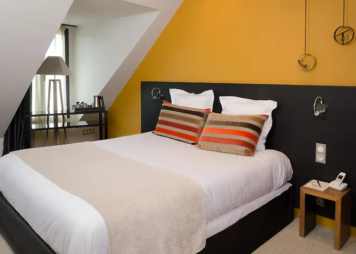 Готель Restaurant Ivan Vautier Кан