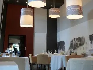 Restaurant Ivan Vautier Готель Кан