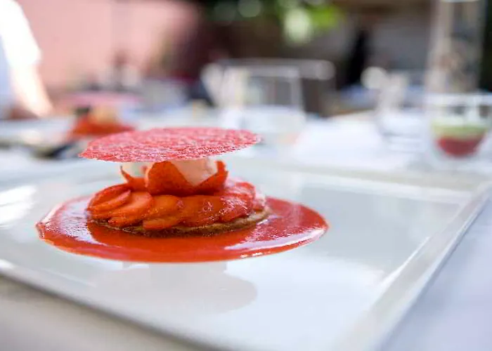 Готель Restaurant Ivan Vautier Кан